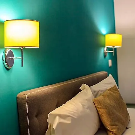 Casa Jardim 3*