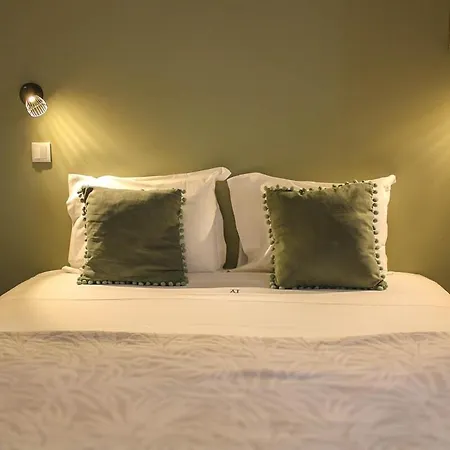 アパートホテル Casa Jardim 3*